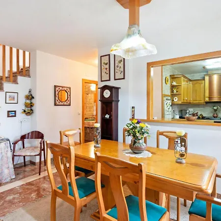 Swanky In Orihuela With Garden Holiday home Torrevieja