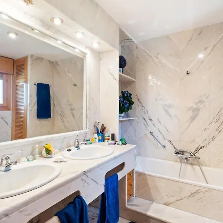 Swanky In Orihuela With Garden
